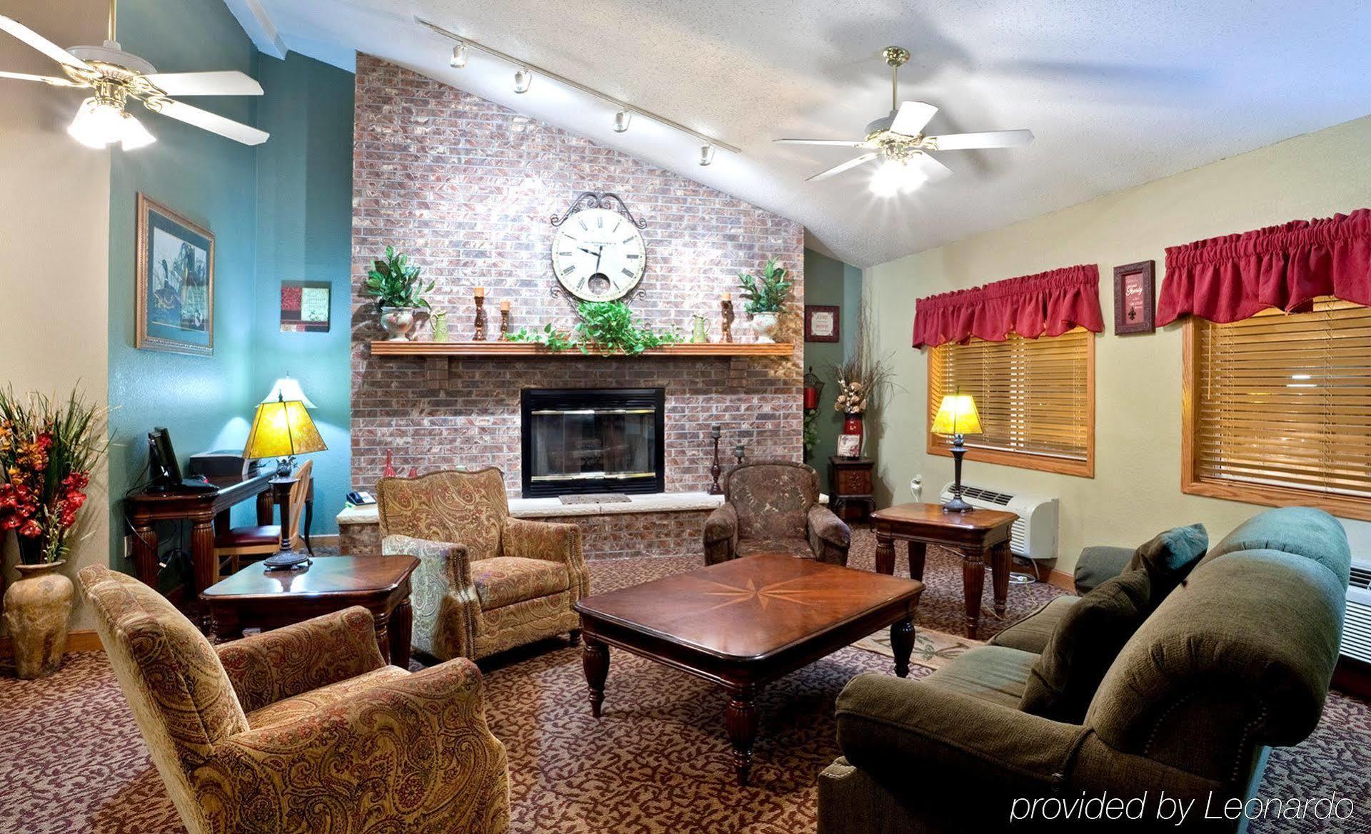 Rodeway Inn Hesston Ngoại thất bức ảnh